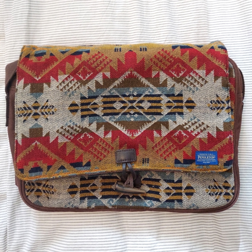 Pendleton Messenger Laptop Bag